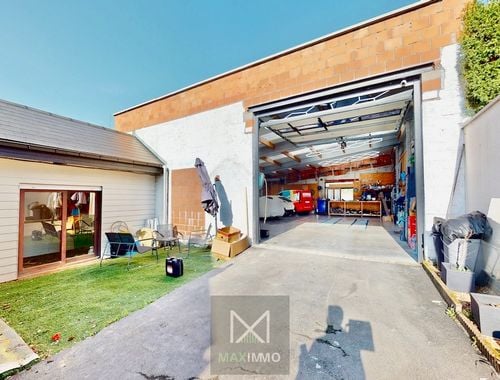                                         Handelspand met woonst te koop in Marke, € 459.000
