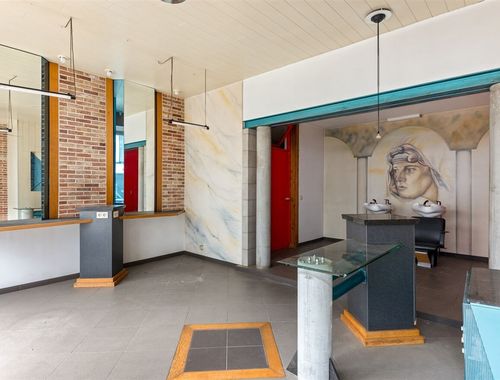                                         Handelspand met woonst te koop in Aalst, € 149.000
