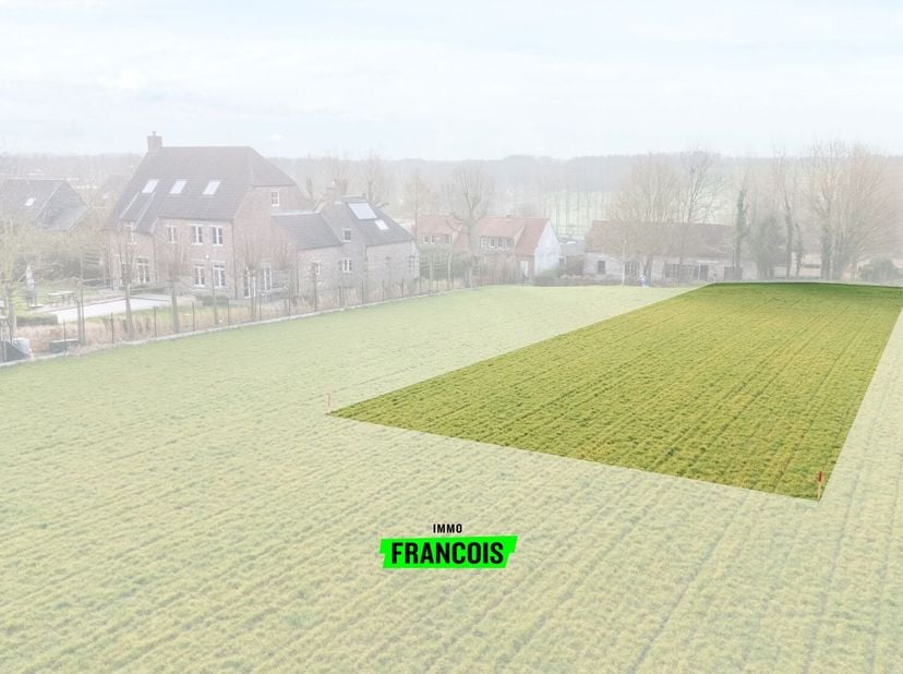 Op een rustige locatie in Velzeke, deelgemeente van Zottegem, bevindt zich deze prachtig gelegen bouwgrond van ca. 1.010 m². De omgeving wordt gekenme