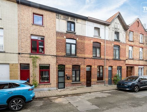                                         Maison à vendre à Gent, € 349.000
