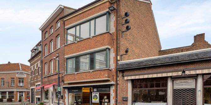 Bedrijfsvastgoed te koop in Grote Markt 3, 3700 Tongeren