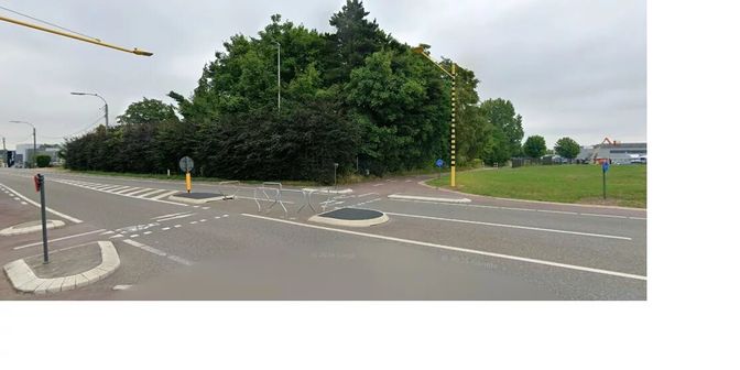 Terrain à vendre à MAASTRICHTERSTEENWEG 459, 3700 Berg