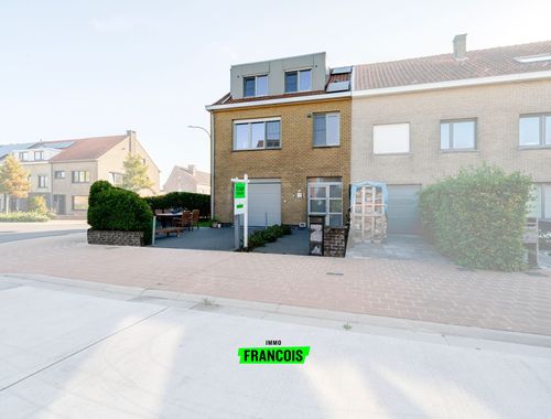                                         Hoekwoning te koop in Uitkerke, € 350.000
