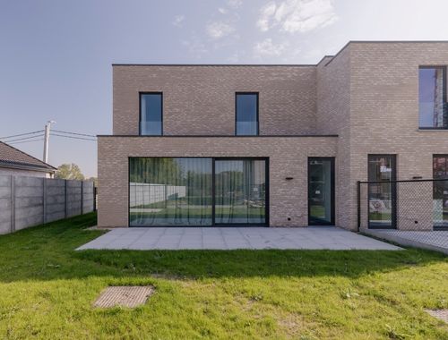                                         Woning te koop in Anzegem, € 478.200
