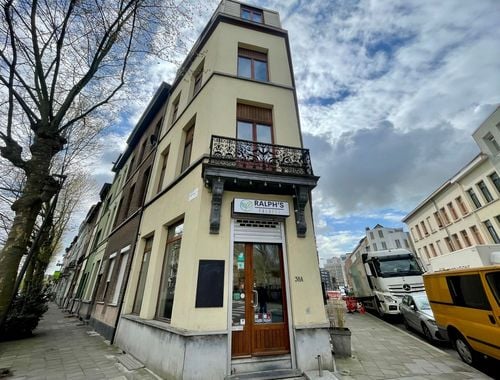                                         Commercieel Gebouw te huur in Antwerpen, € 875
