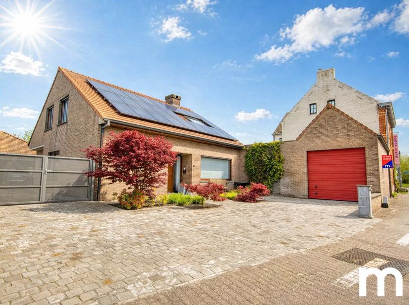 Huis te koop in Klapstraat 101,
                    9830 Sint-Martens-Latem
