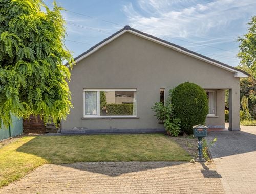                                         Bungalow te koop in Beerse, € 319.000

