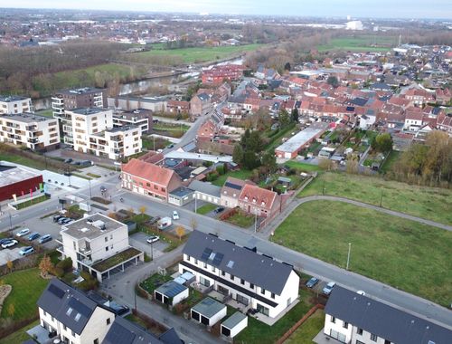                                         Terrain à bâtir à vendre à Lauwe, € 135.000
