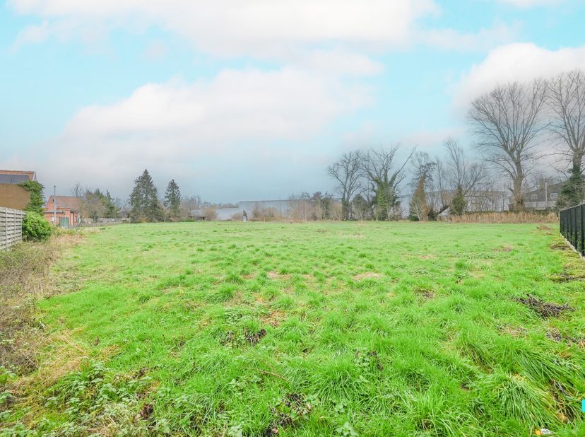 Terrain à vendre
                    à 8710 Wielsbeke
