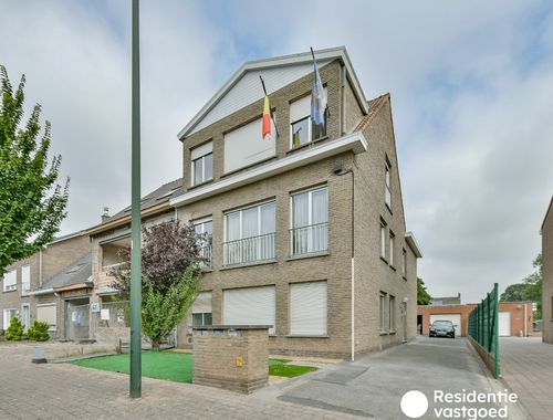                                         Appartement te huur in Torhout, € 800
