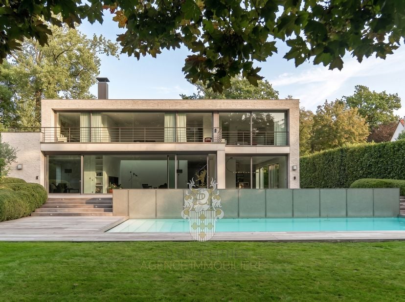 Maison à vendre à ,
                    1180 Uccle