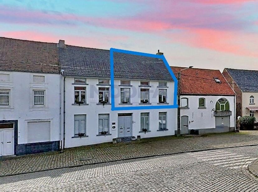 Appartement te koop
                    in 1380 Plancenoit
