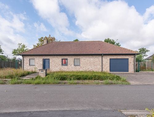                                         Woning te koop in Knesselare, € 355.000

