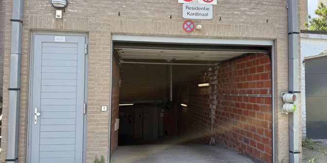 Garage te koop in Zeelaan 140, 8660 De Panne