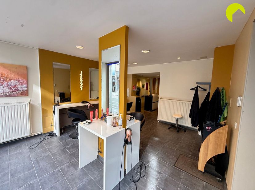Bien professionnel à louer à Heilig-Kruisstraat 7 boîte GLV links,
                    2640 Mortsel