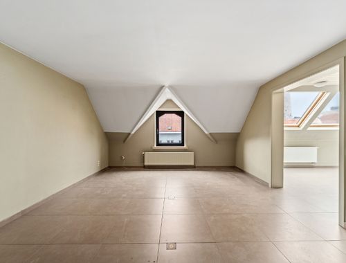                                         Appartement te koop in Roeselare, € 185.000
