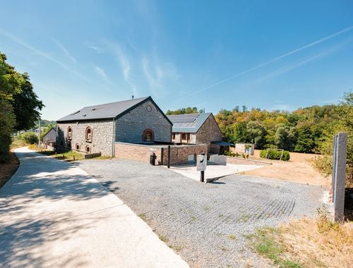                                         Woning te koop in Walcourt, € 709.999
