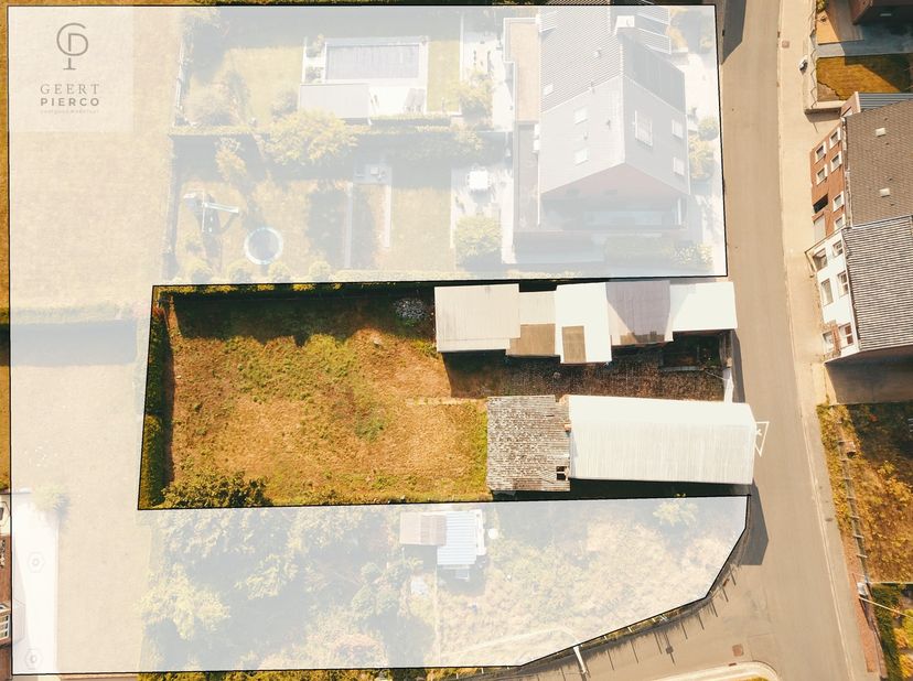 Deze bouwgrond van 9a20ca, gelegen in de rustige Donkerstraat te Neerwinden (deelgemeente van Landen), kan binnenkort jouw stukje geluk worden.<br />