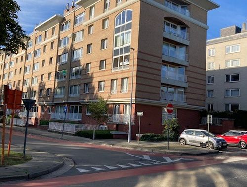                                         Appartement te huur in Sint-Andries, € 900
