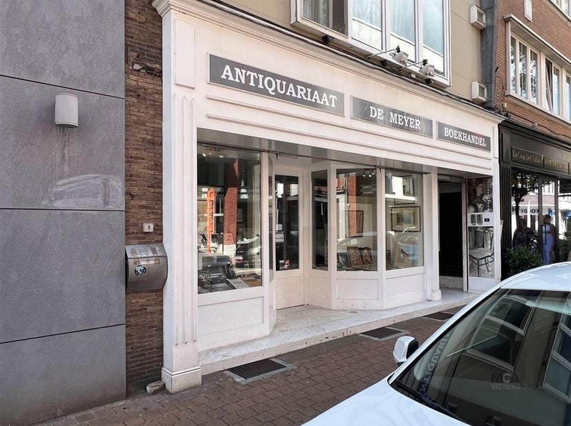 Bien professionnel à louer à Onze-Lieve-Vrouwstraat 6,
                    3500 Hasselt