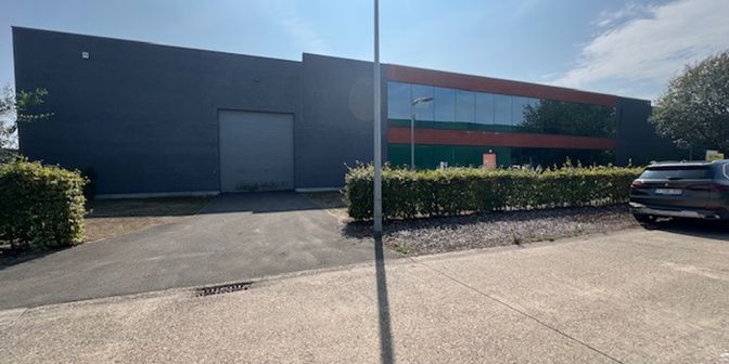 Bedrijfsvastgoed te huur in Zandbergen 106, 2480 Dessel