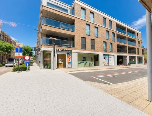                                        Appartement te koop in Roeselare, € 3.500
