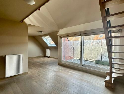                                         Appartement à louer à Gent, € 925
