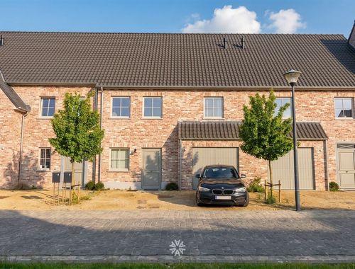                                         Woning te huur in De Pinte, € 1.350
