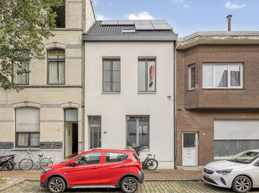 Huis te koop in Palinckstraat 140,
                    2100 Deurne