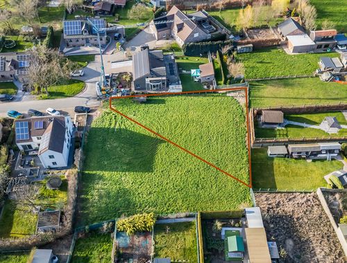                                         Bouwgrond te koop in Riemst, € 133.000
