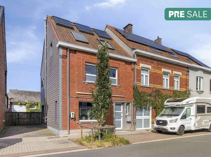 Maison à vendre à Spanjestraat 193,
                    8800 Roeselare