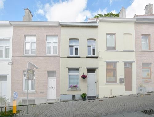                                         Woning te koop in Oudergem, € 320.000
