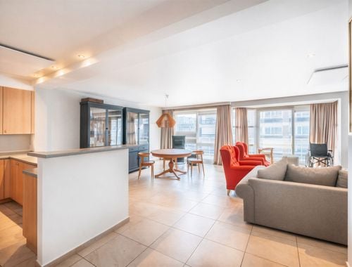                                         Appartement à louer à Koksijde, € 975
