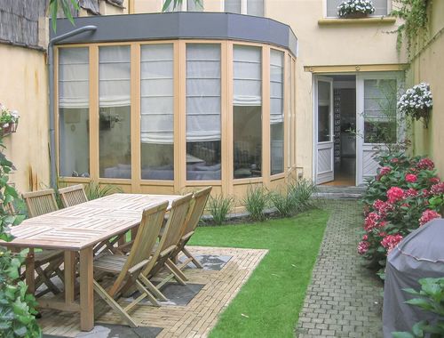                                         Gelijkvloers app. te koop in Elsene, € 595.000

