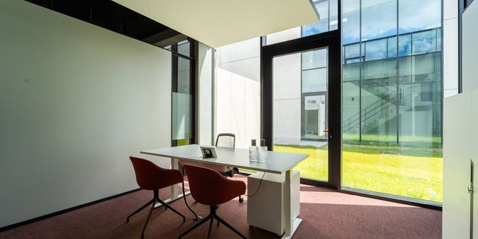 Bedrijfsvastgoed te huur in Houtskoolstraat 16, 8800 Roeselare