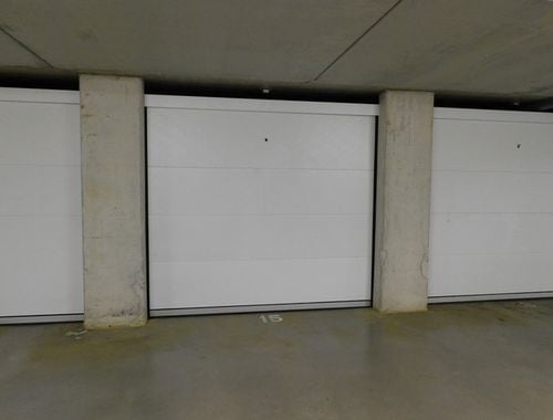                                         Garage te huur in Heusden, € 85
