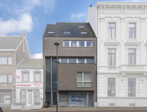                                         Appartementsgebouw te koop in Harelbeke, € 700.000
