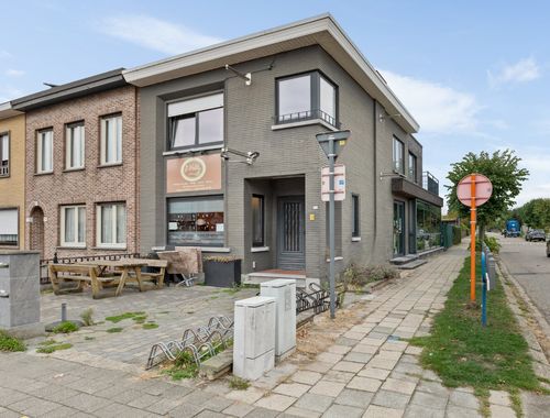                                         Handelspand te koop in Kapellen, € 450.000
