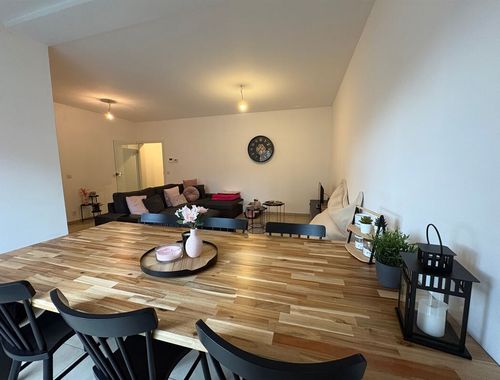                                         Appartement à louer à Marche-en-Famenne, € 850
