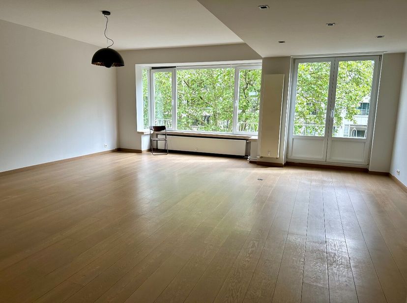 Appartement à louer
                    à 2018 Antwerpen