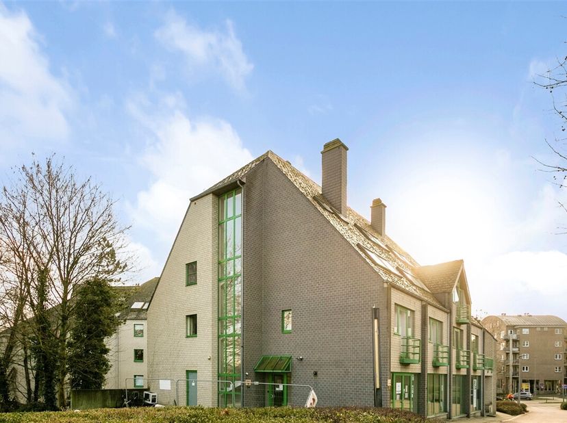 Vous êtes également à la recherche d'un investissement stable ou vous souhaitez acheter votre propre logement pour vos enfants étudiants ou pour vous-