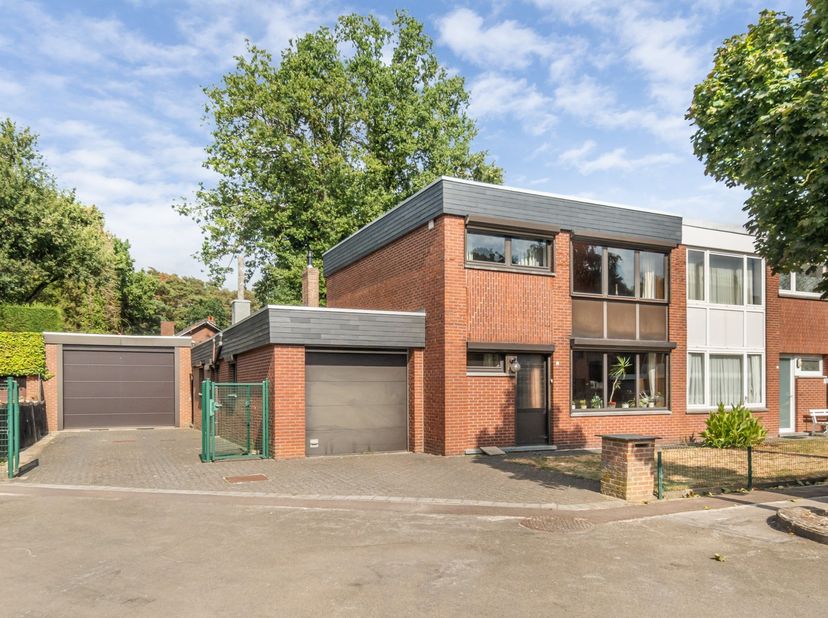 Huis te koop
                    in 3600 Genk