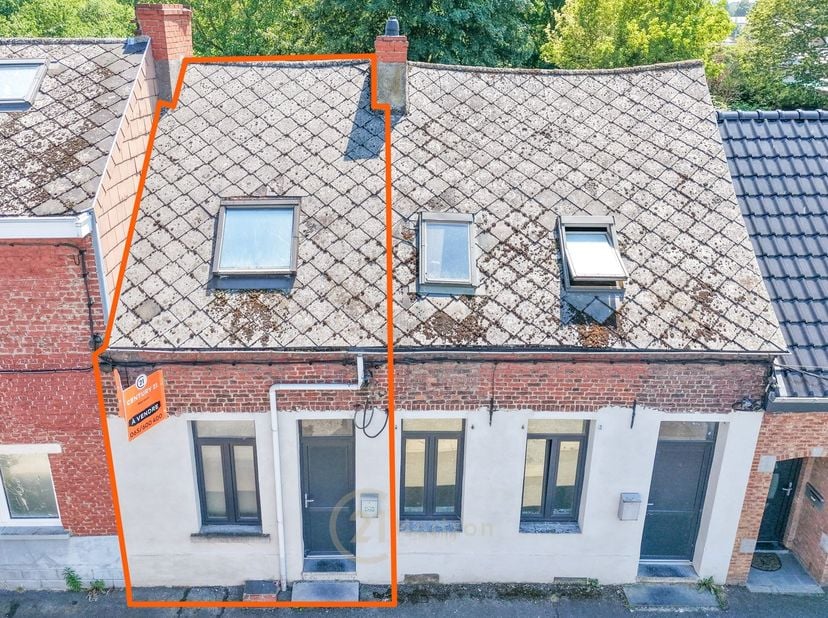 Réf. 7801 – Rue de Roinge 10, 7340 Colfontaine<br />
<br />
<br />
<br />
Découvrez cette maison 2 chambres avec jardin, à rafraîchir selon vos goût