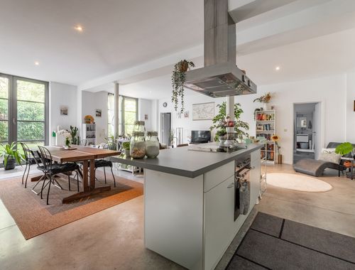                                         Appartement te koop in Ukkel, € 650.000
