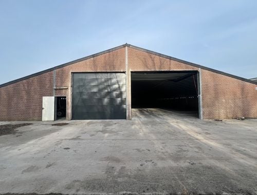                                         Opslagplaats te huur in Ruddervoorde, € 900
