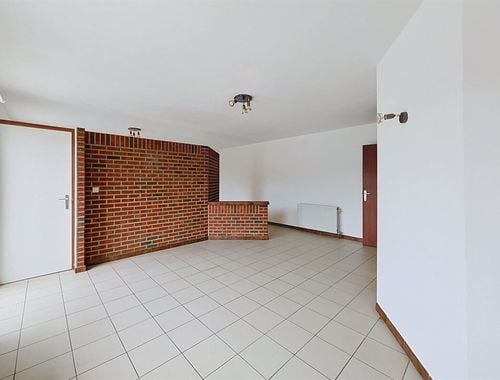                                         Studio avec coin lit à louer à Arquennes, € 695
