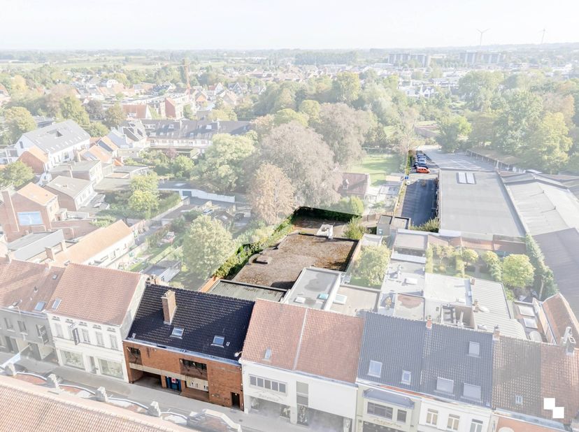 Bedrijfsvastgoed te koop in Stationsstraat 60,
                    8790 Waregem