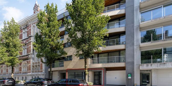 Bien professionnel à vendre à Rogierlaan 16, 8400 Oostende