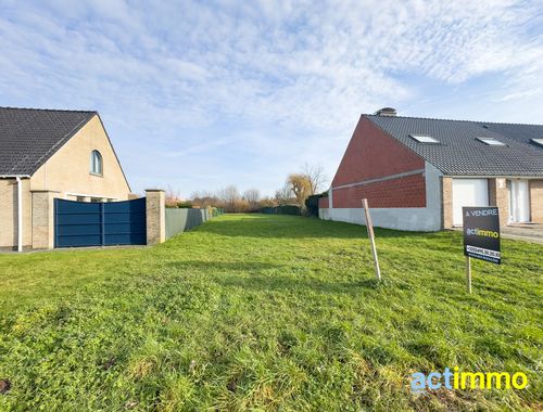                                         Terrain à bâtir à vendre à Luingne, € 130.000
