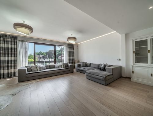                                         Maison à vendre à Berchem-Sainte-Agathe, € 699.000
